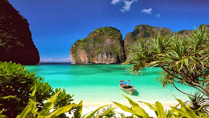 (Girls) would you go to Thailand? And for what purpose?