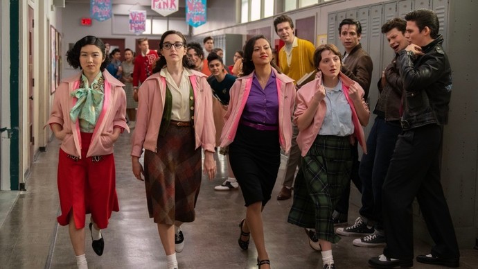 If their was a weekend 70s style festival. Would you attend wearing those fashion trends attires?