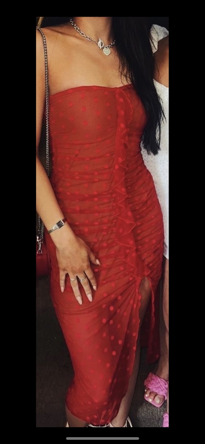 Where did this girl get this dress from?