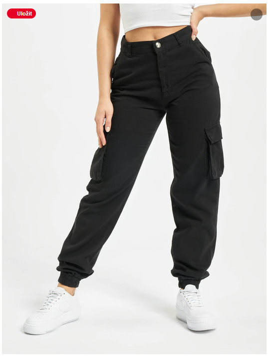 Which of these cargo pants do you think look better?