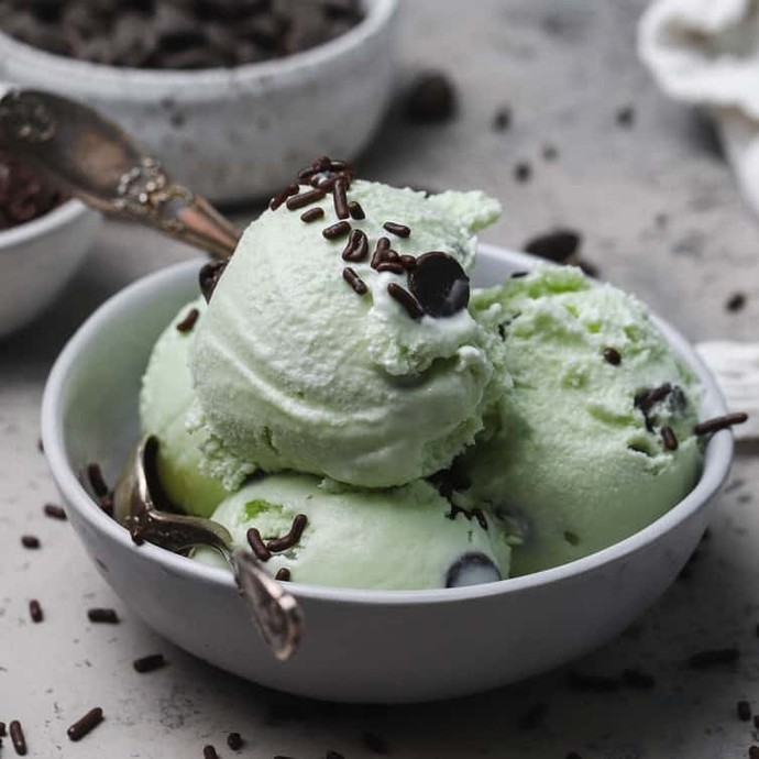 Have any of you have ice cream as a late night snack along with other varieties of your favorite treats?