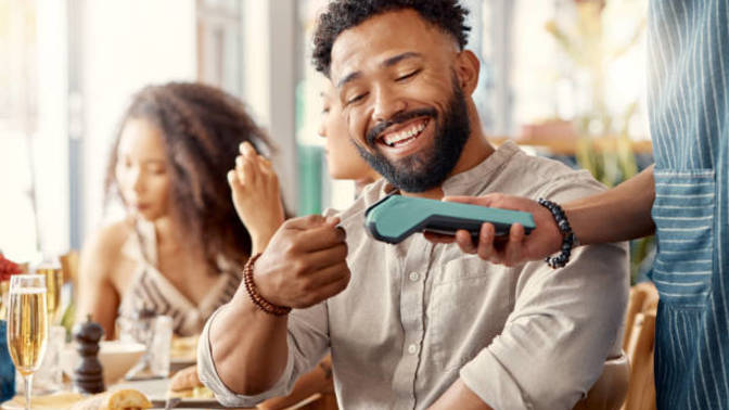 Do you think that guys should pay for dates and not split the bill?