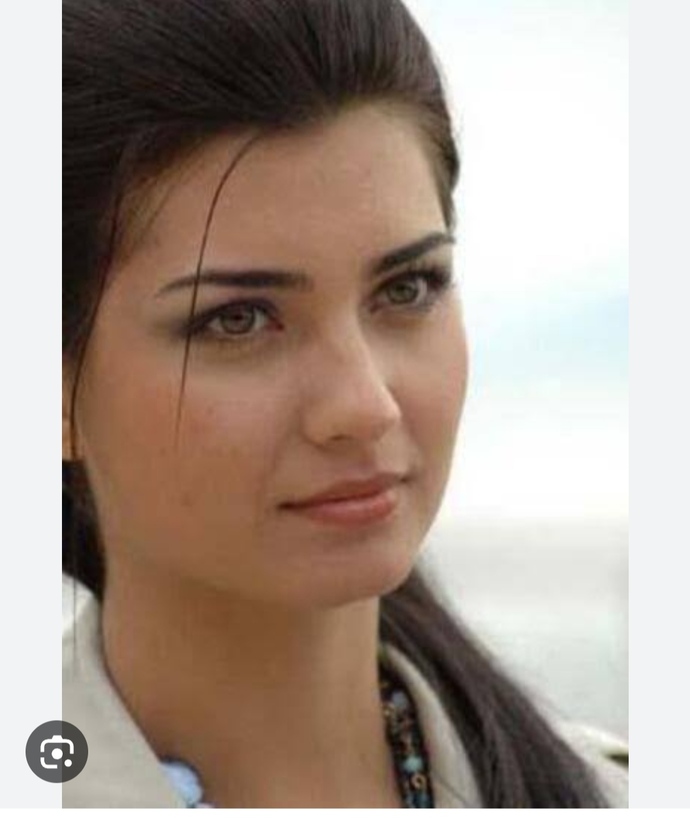 Isnt that true beauty😍which one is more beautiful?