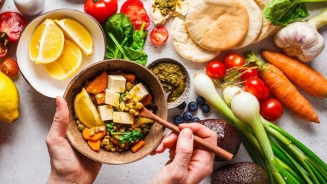 Girls, would you date a guy that’s vegetarian or vegan?