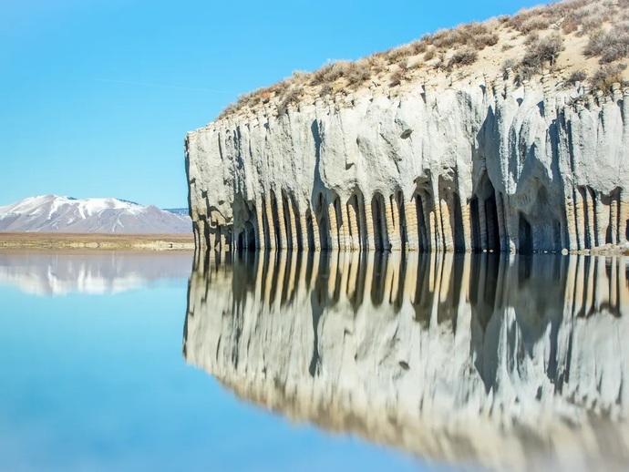 Lake Crowley