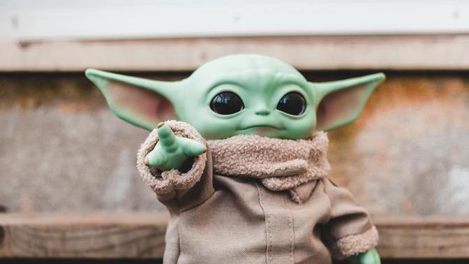 If you could show an Alien only one movie to explain what earth is like. Which one do you pick?