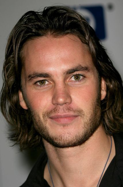 Girls, which guy is hottest: Taylor Kitsch, Gerard Butler, Lenny Kravitz, Christian Bale, Tyson Beckford, Tyler Hoechlin, or Alex Pettyfer?