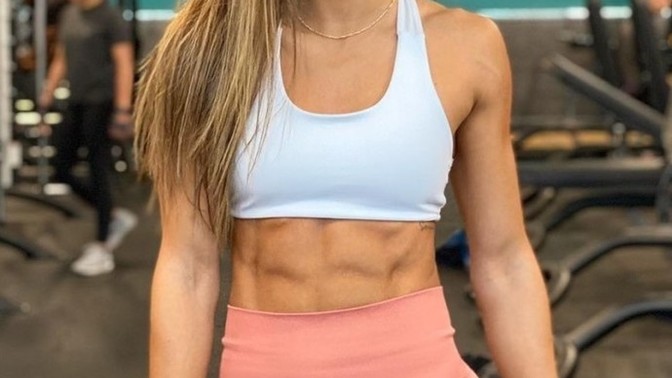 Guys. Would you go on a lovely date with English social media influencer and fitness model. Stephanie Joshi. Make it into a lovely evening?