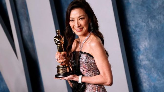 What do you think the chinese woman get married ex ferrari CEO?