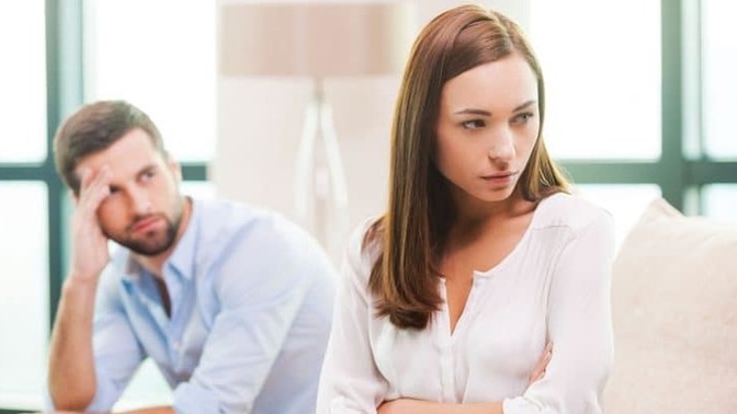 Guys, What do you think when she tells you that she has never been any relationship before?