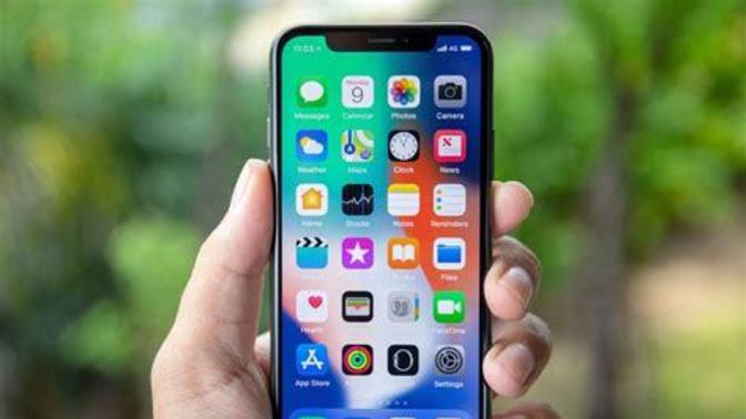 Does having an iPhone make me more attractive to the opposite sex than having an Android?