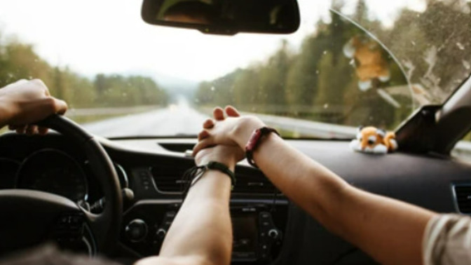 Do you like when a Guy grabs your thigh when driving?