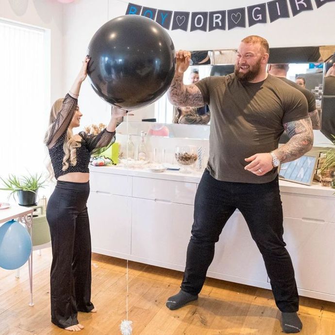 What height gap between a man and a woman you find the most attractive?