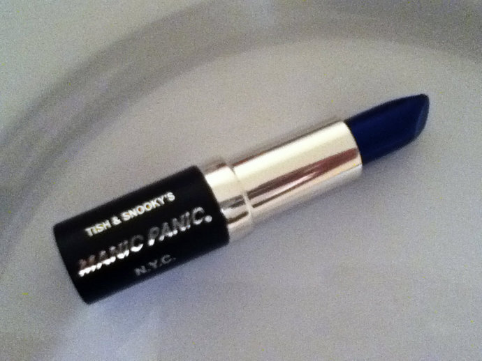 Which lipstick color should I wear?