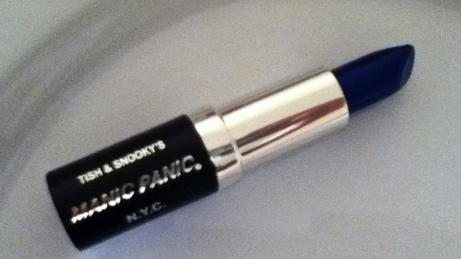 Which lipstick color should I wear?