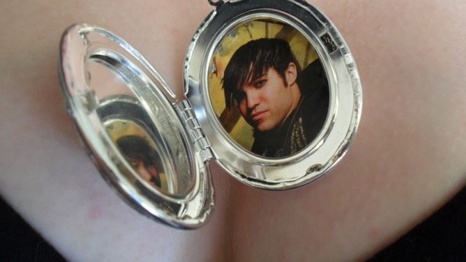 Do you own any lockets with pictures in them? Who’s in your locket?