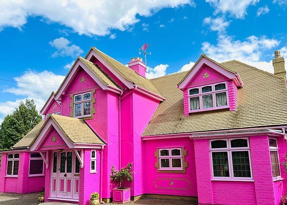 Is my dad a patriarchal pig for refusing to paint the house pink?