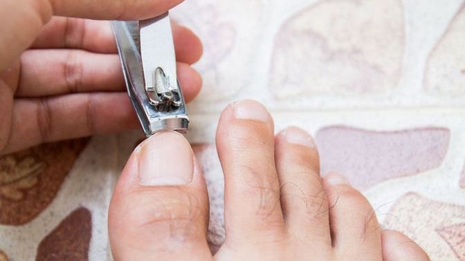 How OFTEN do you TRIM your TOENAILS?