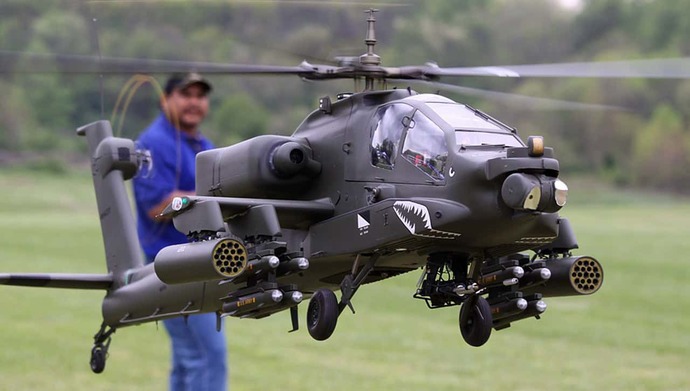 How many wings does a helicopter have?