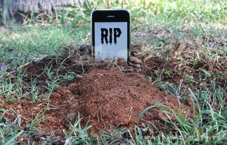 How long do you wait to get a new phone?