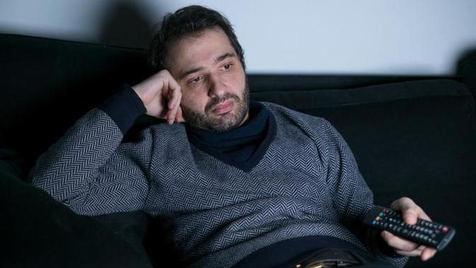 Are plain guys boring?