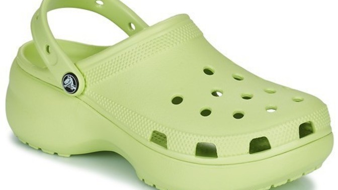 Who wears this kind of shoe?
