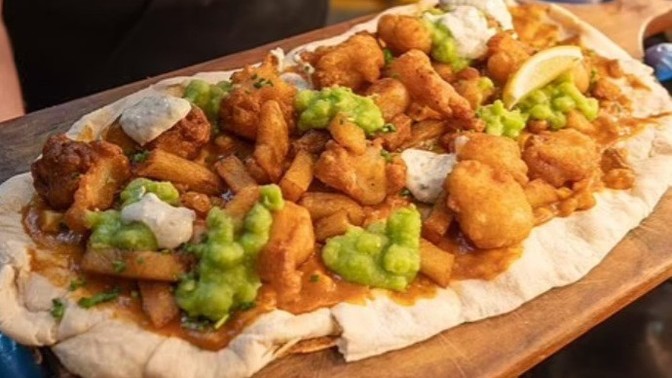 Fish and chip pizza, gastronomy or garbage?