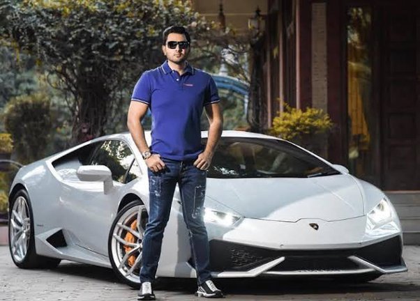 Guys, do you think girls are impressed by your car?