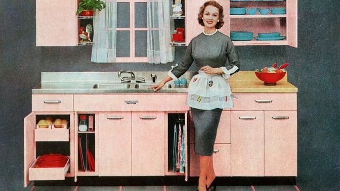 Am I the only one who finds traditional women unappealing?