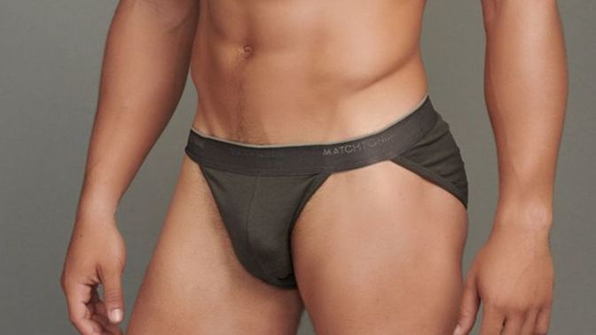 Girls, Do girls like guys that wears briefs / Tanga?