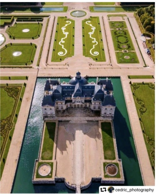 What do you think of the Castle Vaux-le-Vicomte?