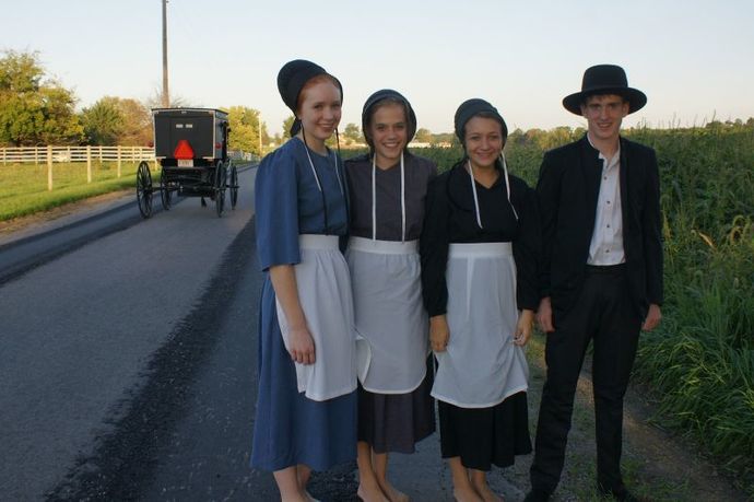 hot Amish chicks