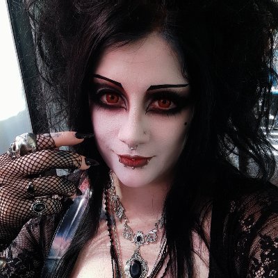 Have you ever worn contacts?