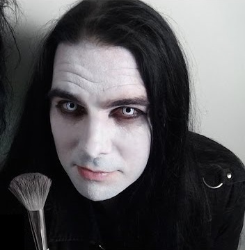 Have you ever worn contacts?