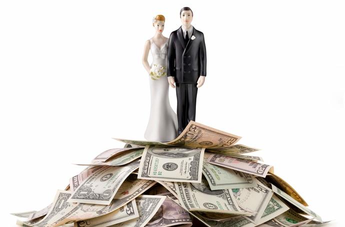 Do you think it is okay to stay in a marriage for financial reasons even if the relationship is now loveless?