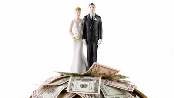 Do you think it is okay to stay in a marriage for financial reasons even if the relationship is now loveless?