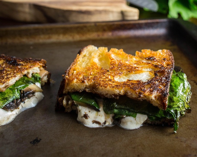 Do you have a favorite cheese in grilled cheese?