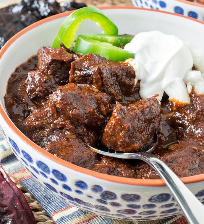 Should chilli be made with beef chunks or mince beef?