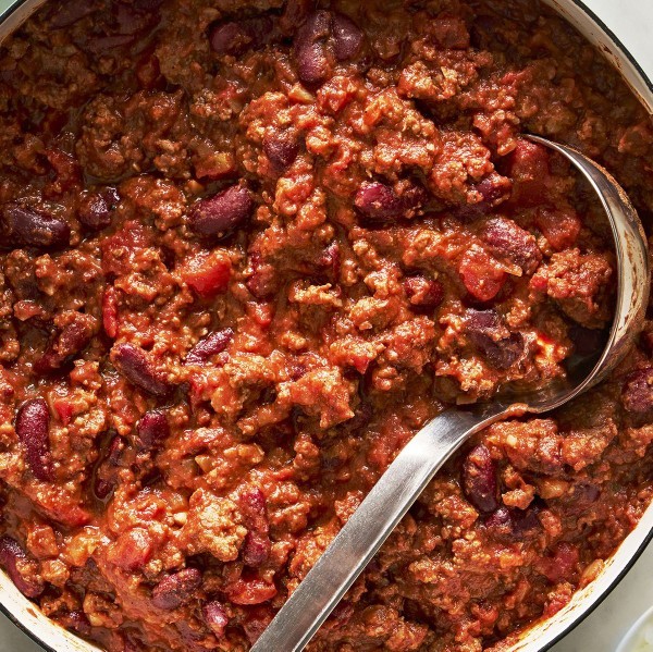 Should chilli be made with beef chunks or mince beef?