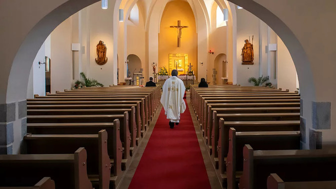 How many days do you go to church every day?