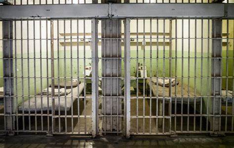 Where would you put the Secret Service agents if Trump were in jail?