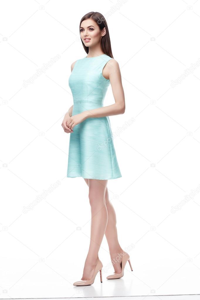 What do guys want a girl to wear on a first date? GirlsAskGuys