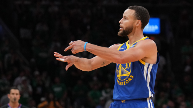 Is Steph Curry the greatest point guard of all time?