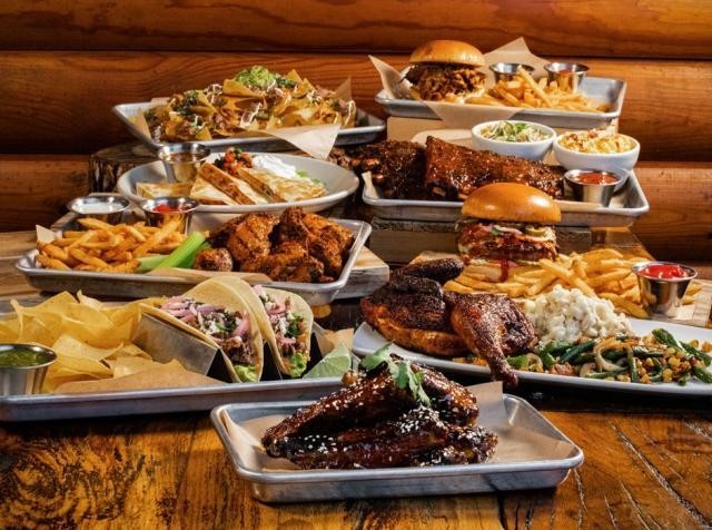 Who has better and more tasting food menu choices. Tilted Kilt or Twin Peaks restaurant?