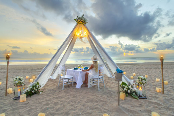 What is the ideal romantic date to you?
