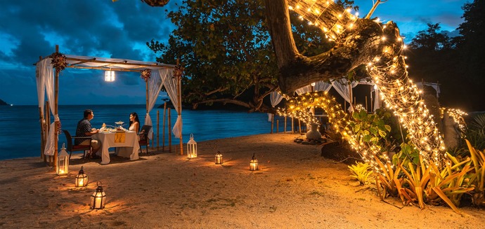 What is the ideal romantic date to you?