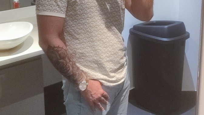 What do you think about my outfit?