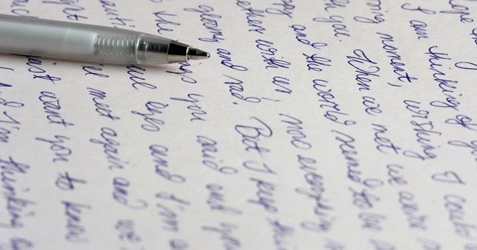 Can you read and write in cursive?