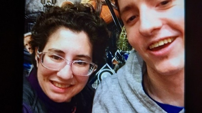 So rate this icky of a female in these photos?
