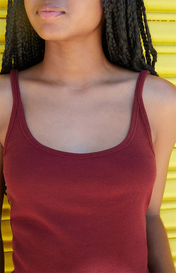 Guys, do you like women in tank tops? Which one would suit pale skin and platinum hair the most?